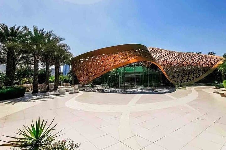 Al Noor Island Sharjah — Butterfly House, Art Gardens & Night Light Experience photo 6