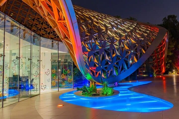 Al Noor Island Sharjah — Butterfly House, Art Gardens & Night Light Experience photo 4
