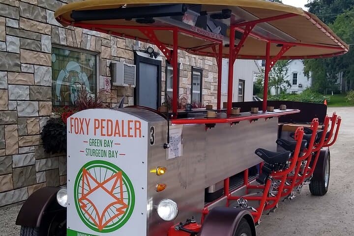 Sturgeon Bay Party Bike Tour: Pedal, Pub Stops & Local Eats photo 3