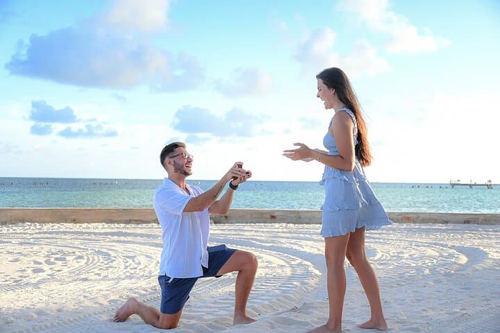 Private Proposal & Engagement Shoot at Smathers Beach, Key West photo 4
