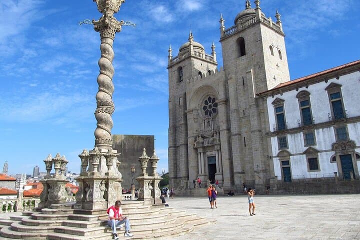 Lisbon to Porto Private Transfer — Nazaré, Douro Valley & Flexible Stops photo 3