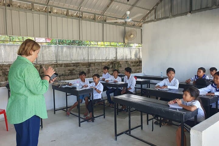 Phnom Penh Private Full-Day: Royal Palace, Tuol Sleng & Killing Fields Tour photo 6