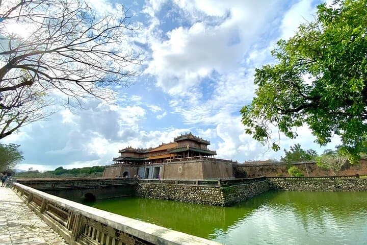 Green Huế Full-Day Biking: Ride Beyond the Citadel