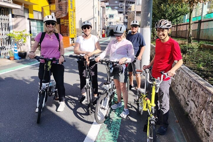 Tokyo Backstreets Bike Tour: Hikifune to Asakusa Four-Hour Urban Ride photo 2