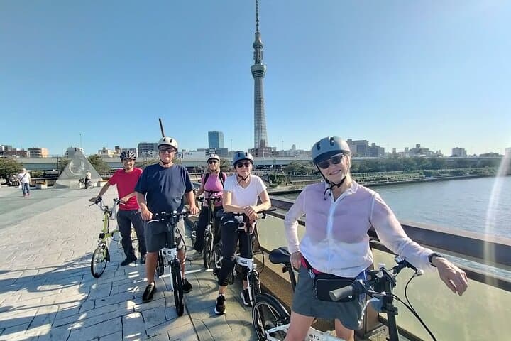 Tokyo Backstreets Bike Tour: Hikifune to Asakusa Four-Hour Urban Ride photo 4