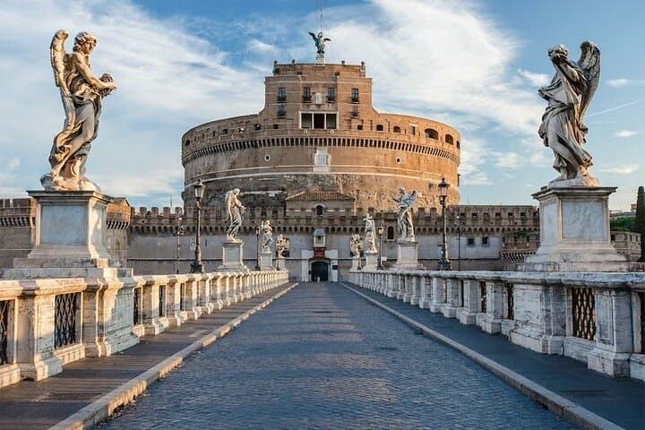 Skip-the-Line Castel Sant'Angelo Tour with Hosted Entry and Terrace Views