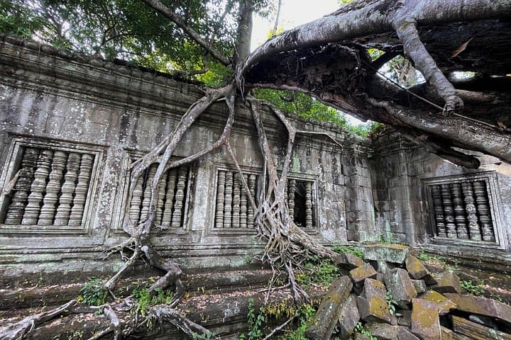 Siem Reap Day Tour: Banteay Srei, Beng Mealea & Kulen Waterfall Explorer photo 4