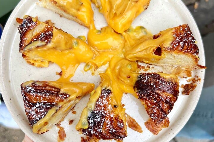 Notting Hill Bakery Tour: A Hands-On Pastry Walk Along Portobello Road photo 2