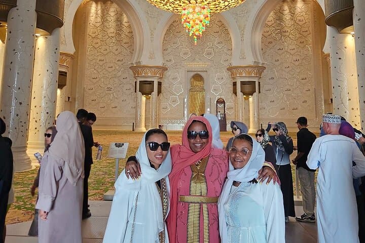 Abu Dhabi Day Trip: Sheikh Zayed Grand Mosque, Emirates Palace & Ferrari World photo 3