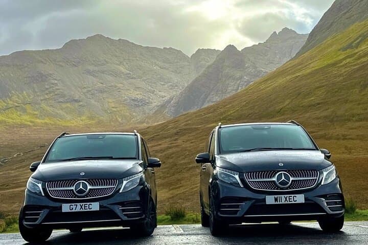 Edinburgh to Inverness Private Luxury Transfer — Scenic A9 Chauffeur Drive