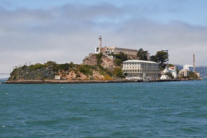 Private San Francisco and Alcatraz Tour with Local Guide — Full-Day City & Island Experience photo 3