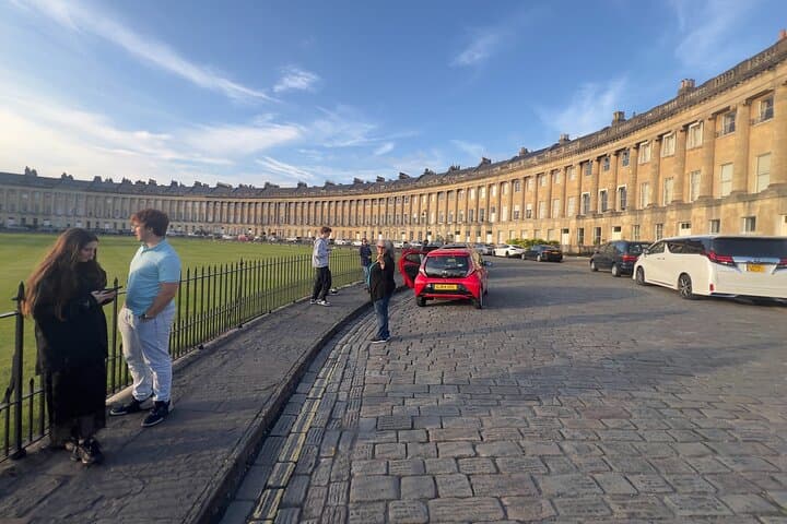 Private 12‑Hour Day Trip to Windsor Castle, Stonehenge & the Roman Baths from London photo 5