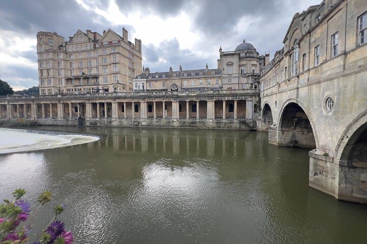 Private 12‑Hour Day Trip to Windsor Castle, Stonehenge & the Roman Baths from London photo 6