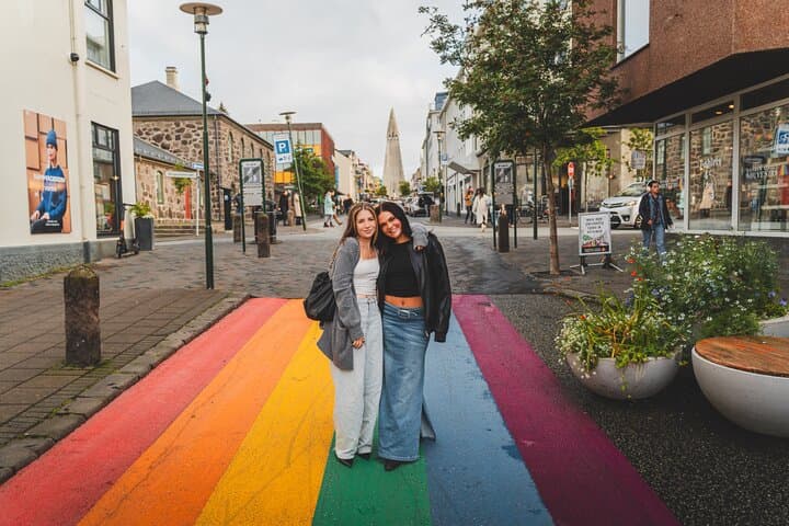 Reykjavík Photoshoot Guide: Professional Portraits at Hallgrímskirkja, Harpa & City Streets