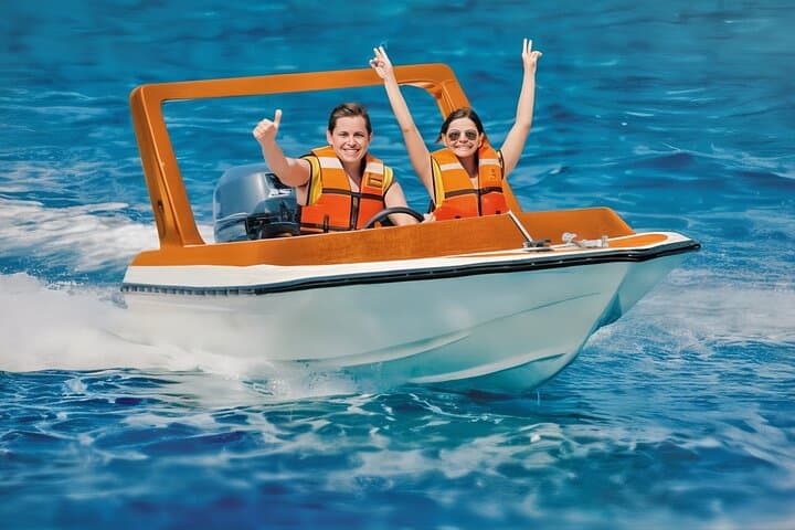 Take the Helm: Speedboat & Snorkel Adventure at Nichupté Lagoon and the Mayan Reef
