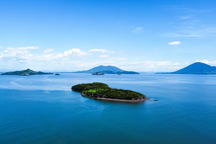 Gulf of Fonseca Island-Hopping Day Cruise to Meanguera, Zacatillo & Conchagüita
