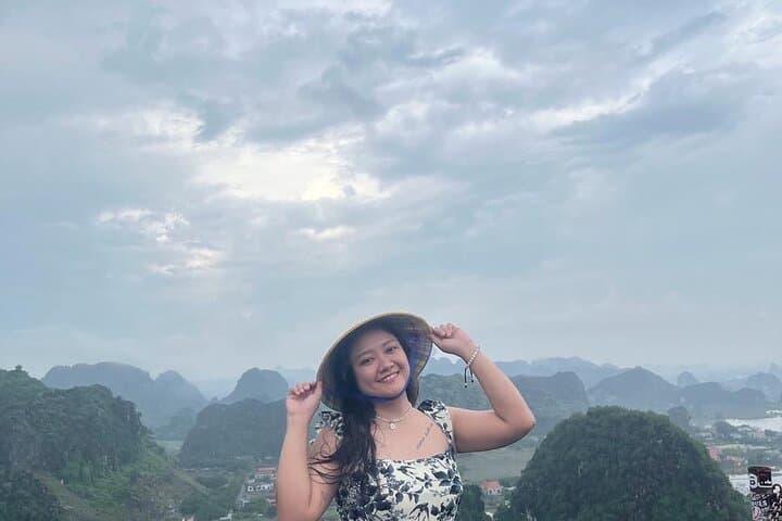 Full-Day Ninh Binh Adventure: Hoa Lu, Trang An Boat Ride & Mua Cave Views photo 5