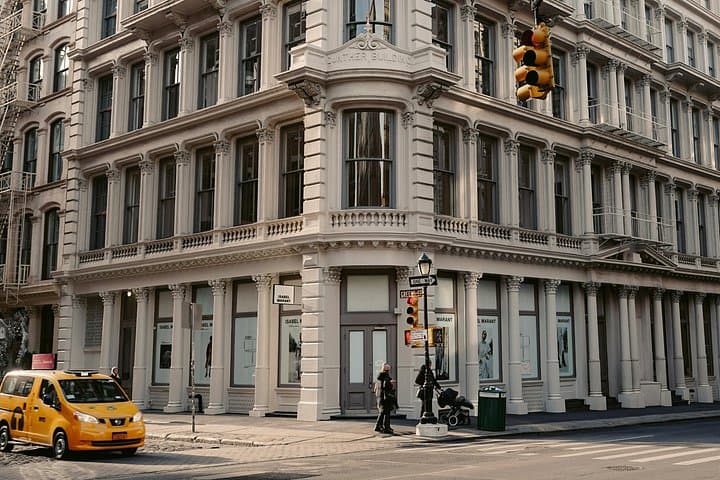 Smurfs Filming Locations Tour in New York — Central Park, Times Square & SoHo photo 2