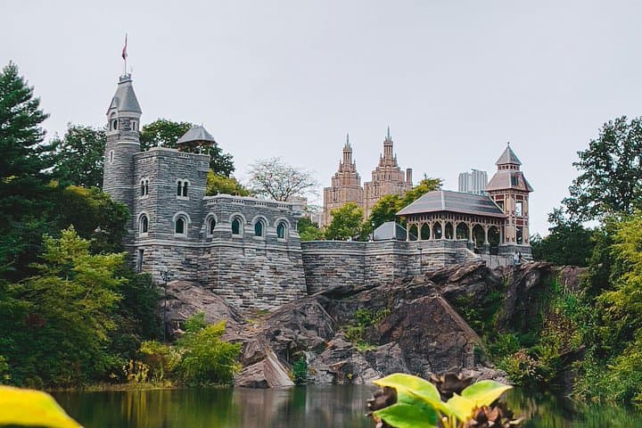 Smurfs Filming Locations Tour in New York — Central Park, Times Square & SoHo photo 1