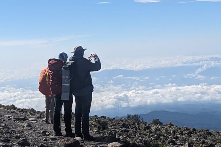 7-Day Machame Route Trek to Kilimanjaro: Summit Uhuru Peak with Expert Guides photo 2