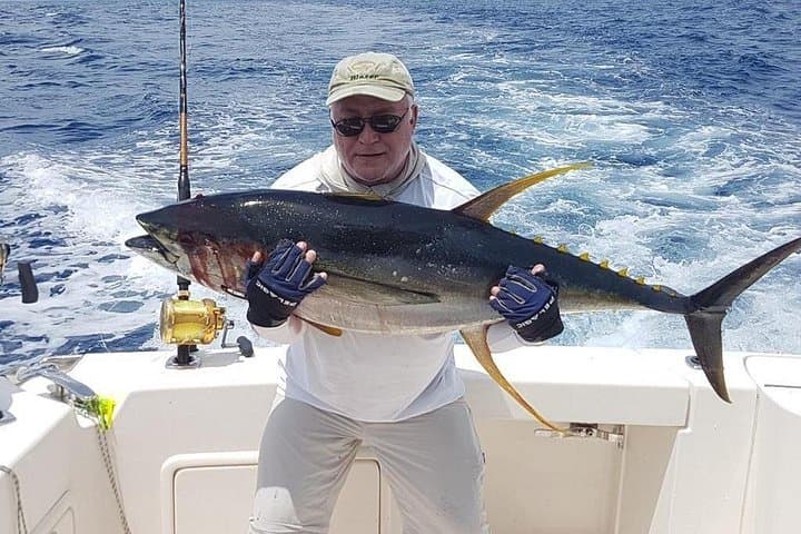 Half-Day Fishing from Praslin Island: Reel Tuna, Marlin & Archipelago Reefs photo 3