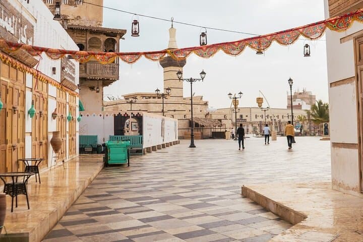 Yanbu City Tour: Explore Springs, Heritage & Red Sea Coast photo 2