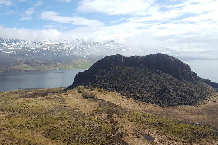 Holmanes Nature Reserve Hike — East Iceland Coastal Walk to Hólmatindur photo 3