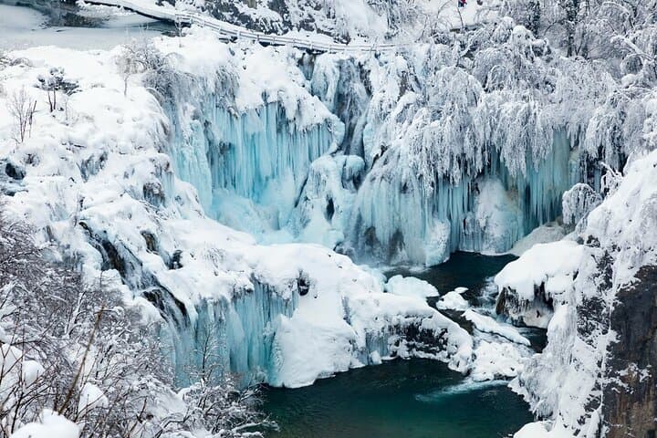 Plitvice Lakes Private Day Trip from Zadar — Turquoise Lakes & Waterfalls photo 6