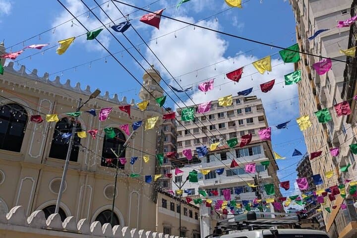 Private Dar es Salaam City Tour: Explore Markets, Monuments & Coastal Sights