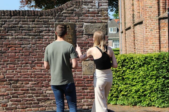 Solve the Van Gogh Art Heist: Self-Guided Detective Game in Amsterdam photo 3