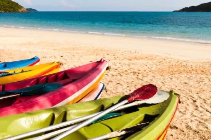 Guided Kayak Tour from Margaritaville: Paddle St. Thomas' Crystal Waters