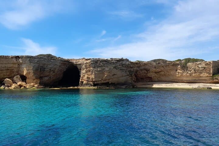 Ortigia and Plemmirio Marine Reserve Boat Tour — Syracuse Coastal Excursion photo 1
