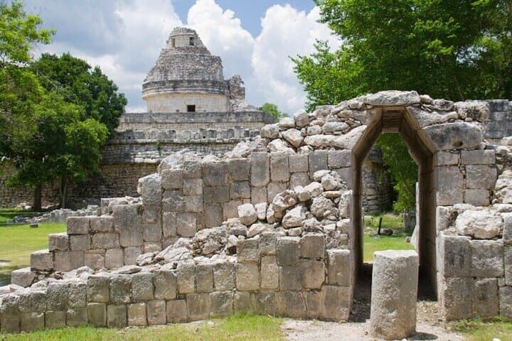Full-Day Chichén Itzá, Cenote & Valladolid from Cancún: History, Swim, and Colonial Streets photo 4