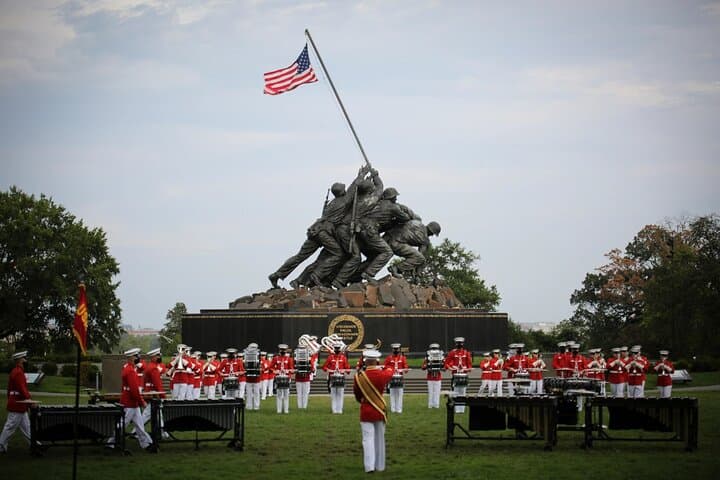 Private Arlington National Cemetery Tour — JFK, Tomb of the Unknowns & Memorials (English/Portuguese) photo 5