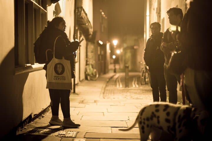 Haunted Oxford Walking Tour: Dark History & Ghost Stories photo 4