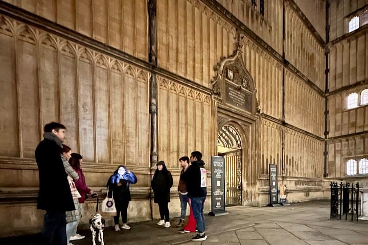 Haunted Oxford Walking Tour: Dark History & Ghost Stories photo 6