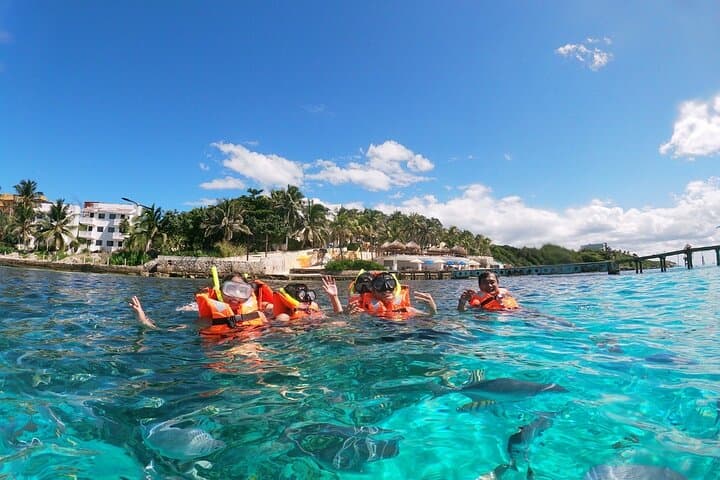 Private 46ft Yacht Rental in Cancun — Cruise, Snorkel & Isla Mujeres photo 6