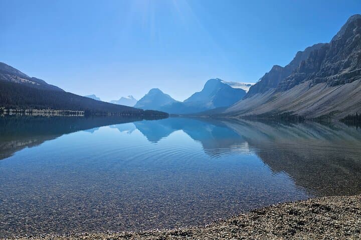 Icefields Parkway and Abraham Lake Bubbles Private Tour — Winter Day Trip from Canmore photo 6