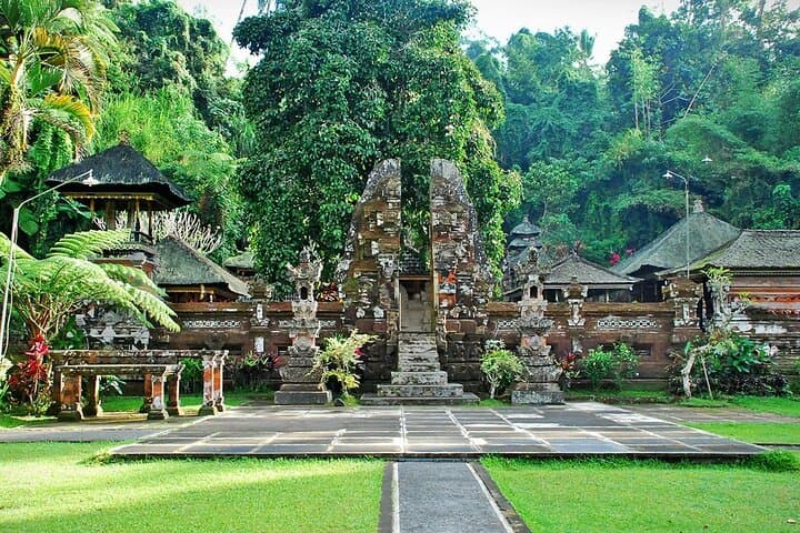 Private Ubud Day Tour: Rice Terraces, Jungle Swing & Waterfalls photo 6