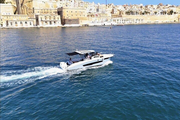 Private Maltese Coastal Cruise: Hidden Bays, Snorkel Stops & Local Flavors photo 3