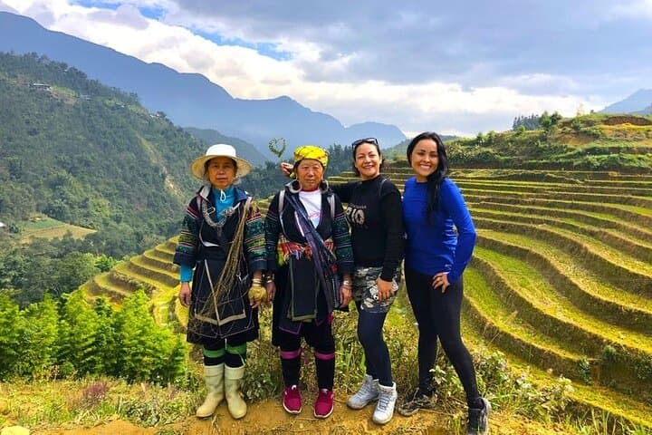 Overnight Sapa Trek from Hanoi — 2-Day Sleeper Bus & Hotel Trekking Tour