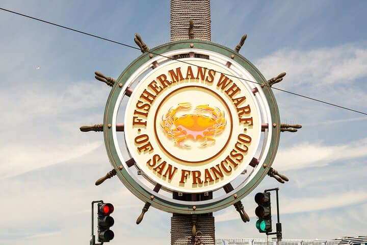 San Francisco Downtown Walking Tour with Bay Cruise — 3-Hour Guided Experience photo 4