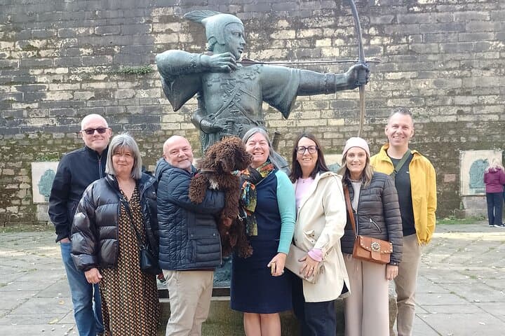Nottingham City Centre Walking Tour: 90-Minute Historical & Cave Highlights photo 2