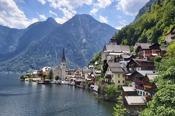 Private Day Tour from Munich to Hallstatt & Salzburg: Lakes, Mozart, and Alpine Views photo 2