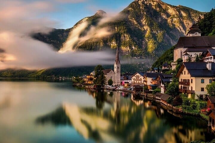 Private Day Tour from Munich to Hallstatt & Salzburg: Lakes, Mozart, and Alpine Views