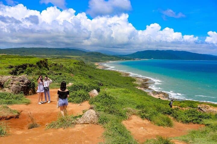 Kenting & Pingtung One-Day Tour from Kaohsiung — Eluanbi, Longpan, Sand Island & Hot Springs photo 2