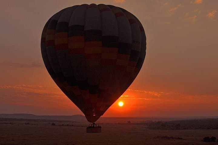 4-Day Serengeti Balloon Safari and Ngorongoro Camping Adventure photo 3