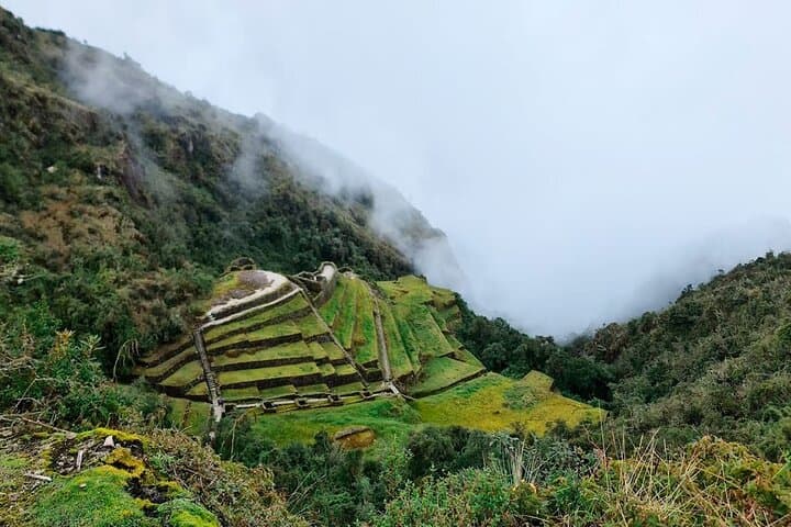 Classic Inca Trail: 4-Day Hike to Machu Picchu via the Sun Gate photo 4