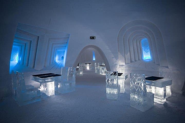 Inside SnowVillage: Private Ice Exhibition Tour from Levi (2024–25 Underwater World) photo 4