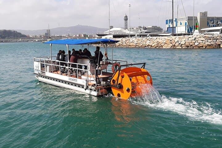 Pedal Cycle Boat Rental in Valencia: Malvarrosa Beach Cruise
